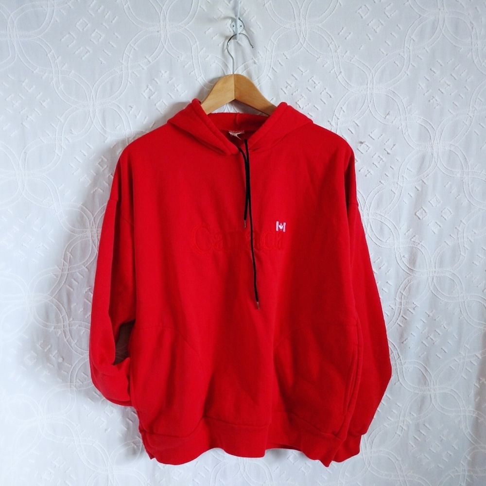 Canada embroidered sweat shirt